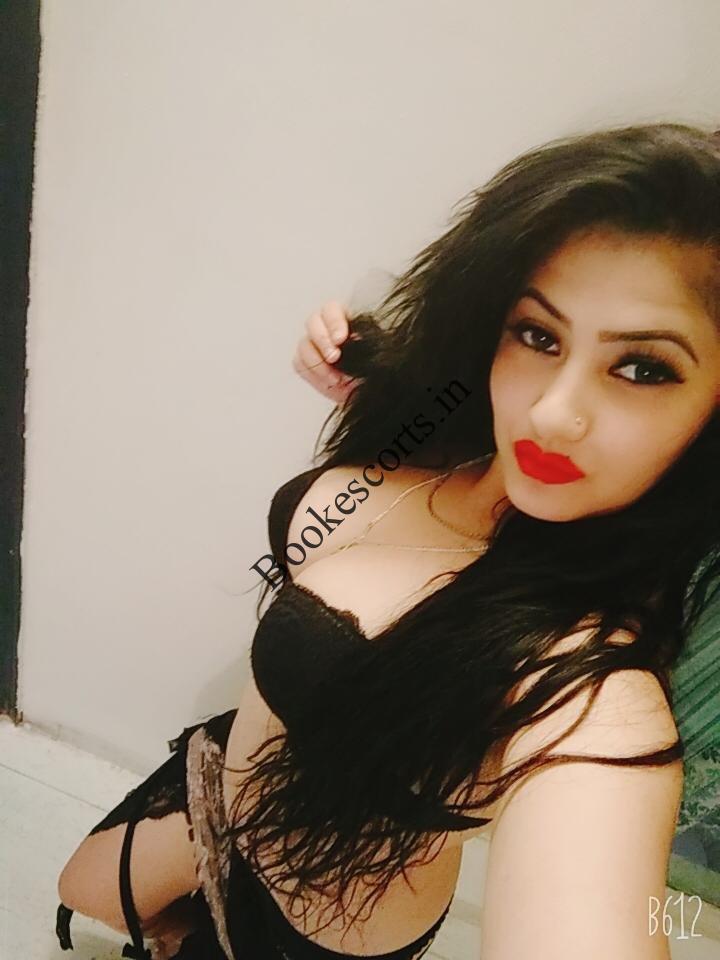 Live Video Chats & Online Fun
